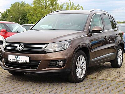 Volkswagen Tiguan 2.0 TDI/VOLL SHEFT/1HD/AHK/TEMP/SHZ/PDC/