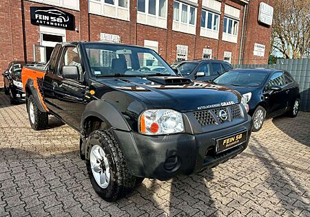 Nissan Navara NP300 2.5dCi Pick-up King Cab 4X4,