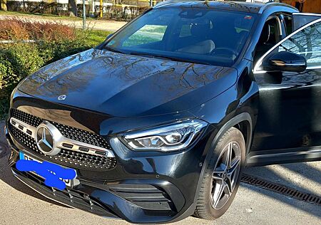 Mercedes-Benz GLA 250 4Matic 8G-DCT AMG Line