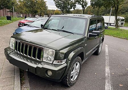 Jeep Commander 3.0 V6 CRD Limited *AHK*AT-Reifen*