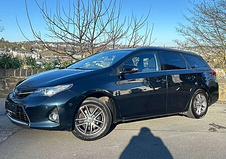 Toyota Auris 1.6 Touring Sports Life Plus Navi/R-Kamera/1.Hand