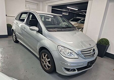 Mercedes-Benz B 200 B -Klasse FESTPREIS