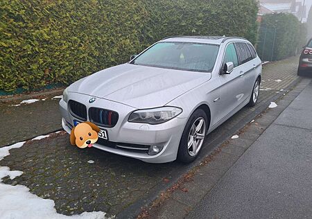 BMW 520d 520 . 184PS Automatik/E.anhänger /Standhezung