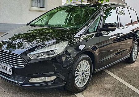 Ford Galaxy Titanium AWD*7 SITZE*NAVI*SPURHALT*VERKEHRS