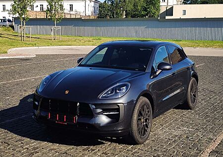 Porsche Macan GTS PDK