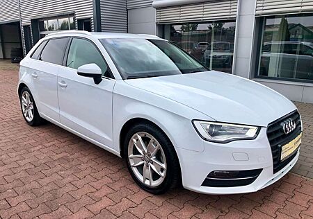 Audi A3 Sportback ambition/Navi/Sitzhz/Xenon