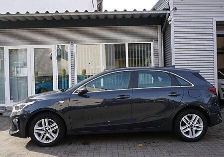 Kia Cee'd Ceed / Vision NaviP KomfortP Kam LenkHeizu