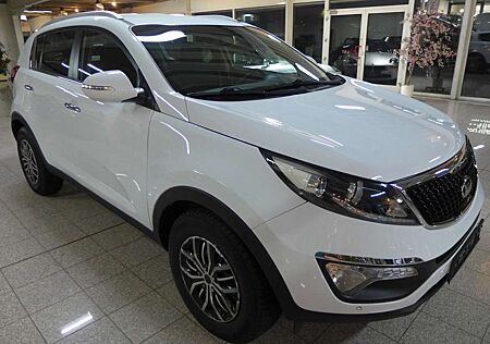 Kia Sportage Dream Team 2WD-NAVIGATION-SITZHEIZUNG