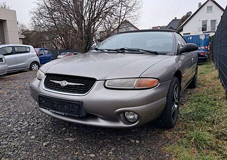 Chrysler Stratus Limited 2.5 Cabrio Tüv bis 03.2026