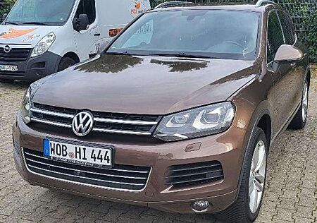 VW Touareg Volkswagen 3.0 V6 TDI Blue Motion DPF*AHK*NAVI*XENON