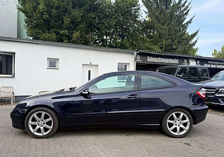 Mercedes-Benz C 180 Sportcoupe*Navi*Pano*Szhz*Sportpak