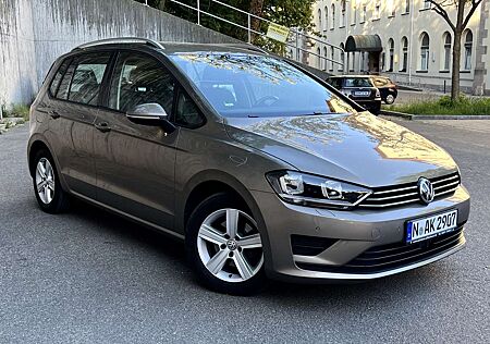 VW Golf Sportsvan Volkswagen 2.0 TDI BlueMotion Technology DSG Comfortline