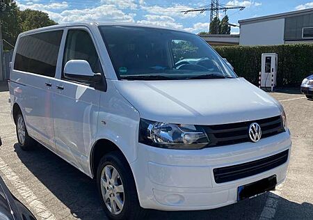 VW T5 Caravelle Volkswagen Kurz Comfortline