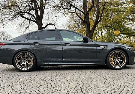 BMW M5 CS LEICHTBAU CARBON-KERAMIK-LASER-XDRIVE