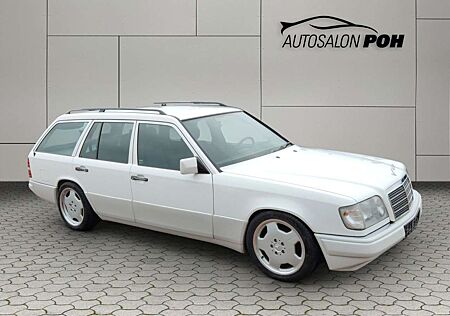 Mercedes-Benz E 220 T, H-Zulassung, AMG Felgen, Top Zustand