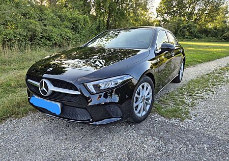 Mercedes-Benz A 200 Progressive