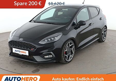 Ford Fiesta 1.5 EcoBoost ST*NAVI*LED*RECARO*SPUR*PDC*SHZ*