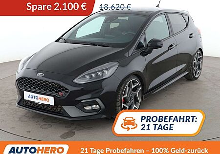 Ford Fiesta 1.5 EcoBoost ST*NAVI*LED*RECARO*SPUR*PDC*SHZ*