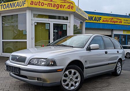 Volvo V40 Kombi Estate 1.8*1.Hand*AHK*Klima*TÜV NEU*