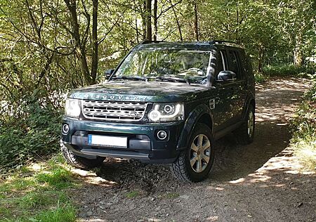 Land Rover Discovery SD V6 HSE mit überholtem Motor