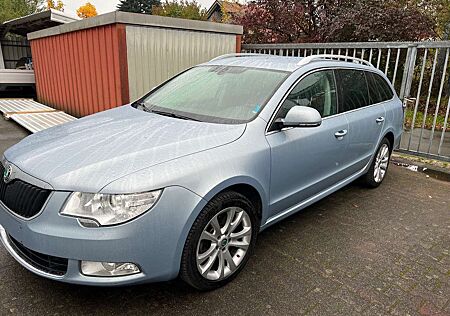 Skoda Superb Combi 1.8 TSI DSG Ambition