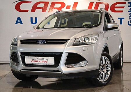 Ford Kuga Titanium 4x4 *Automatik*Xenon*AHK 2,1t*