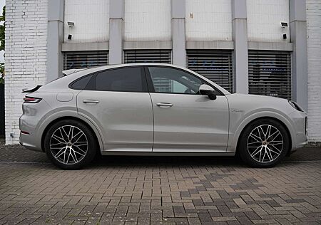 Porsche Cayenne E-Hybrid Coupé SPORTDESIGN-PAKET-INNODRIVE-HUD