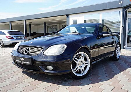 Mercedes-Benz SLK 32 AMG *Designo*Navigation*S.Performance*