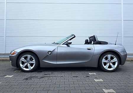 BMW Z4 Roadster 2.2i