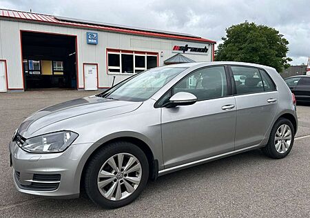 VW Golf Volkswagen VII Lim. Comfortline BMT