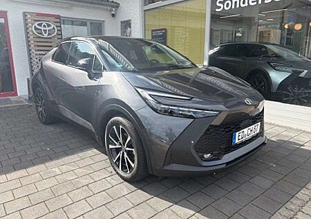 Toyota C-HR 2.0-l-VVT-i Hybrid Team Deutschland