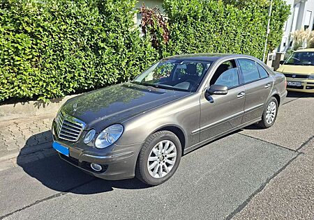 Mercedes-Benz E 200 E-Klasse Kompressor Automatik Classic