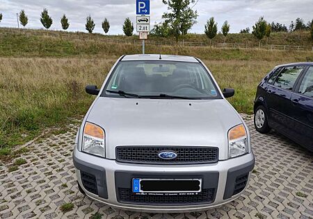 Ford Fusion 1.4 FUN X