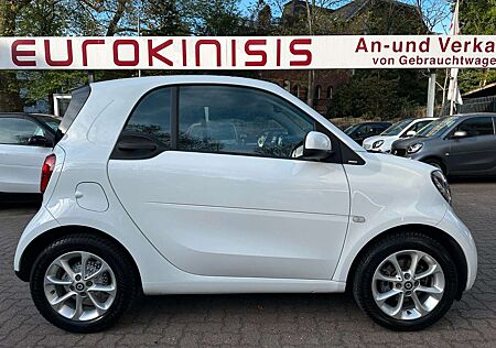 Smart ForTwo 66kW DCT prime*PANORAMA*NAVI*SHZ*PTS
