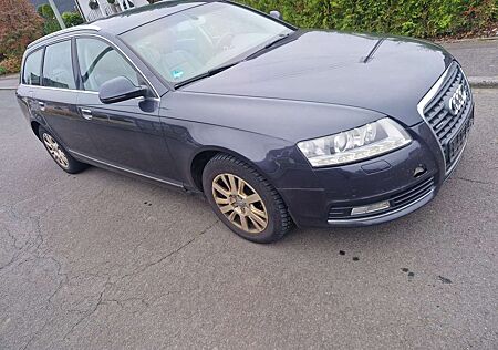 Audi A6 Avant 2.7 TDI DPF quattro tiptronic