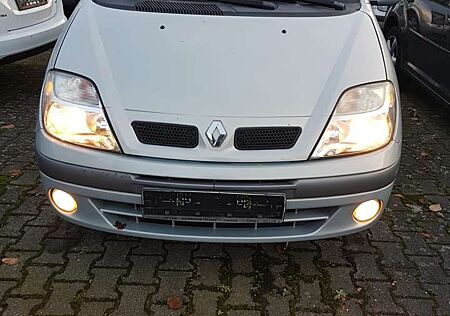Renault Scenic 1.6 16V Dynamique*Inspektion+Tüv Neu**