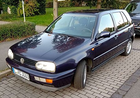 VW Golf Volkswagen 1.8 (Klima)