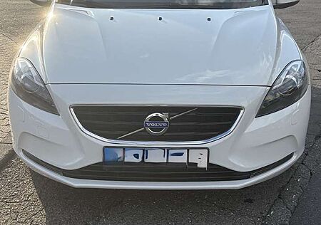 Volvo V40 D4 Momentum