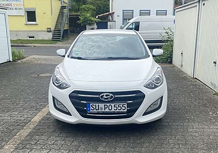 Hyundai i30 *blue 1.4 *Klima *checkheftgepfelgt
