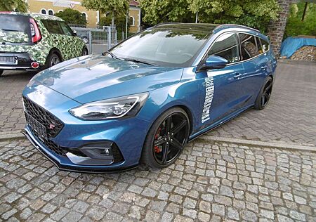 Ford Focus ST Performance DAB Panoramadach LED