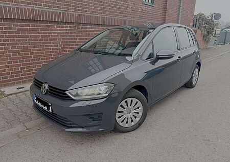 VW Golf Sportsvan Volkswagen Golf VII Sportsvan 1.2 TSI Trendline, Rentner Auto