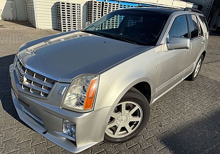 Cadillac SRX V8 AWD Sport Luxury/ Gas.Neu/1 Jahr Garantie