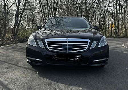 Mercedes-Benz E 250 T CDI DPF BlueEFFICIENCY 7G-TRONIC Avantgarde