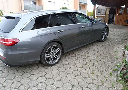 Mercedes-Benz E 450 4Matic T 9G-TRONIC AMG Line