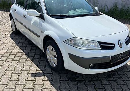 Renault Megane II Lim. S-HUNeu 8Fach 1Hand Klima