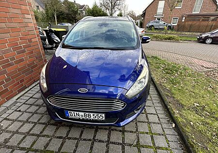 Ford S-Max 2.0 TDCi Titanium