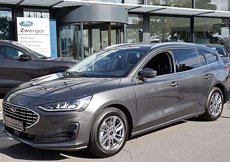 Ford Focus Tur. Titanium X PDC Kamera ACC LED Navi