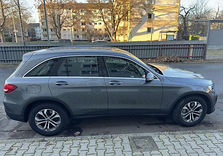 Mercedes-Benz GLC 250 4Matic Garantie bis 02.04.26, Erste Hand