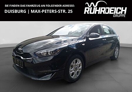 Kia Cee'd Ceed / 1.5T 140 VIS KOMF NAVIGATION KLIMA SHZ