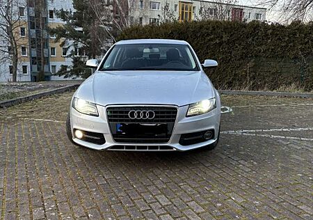 Audi A4 1.8 TFSI Attraction